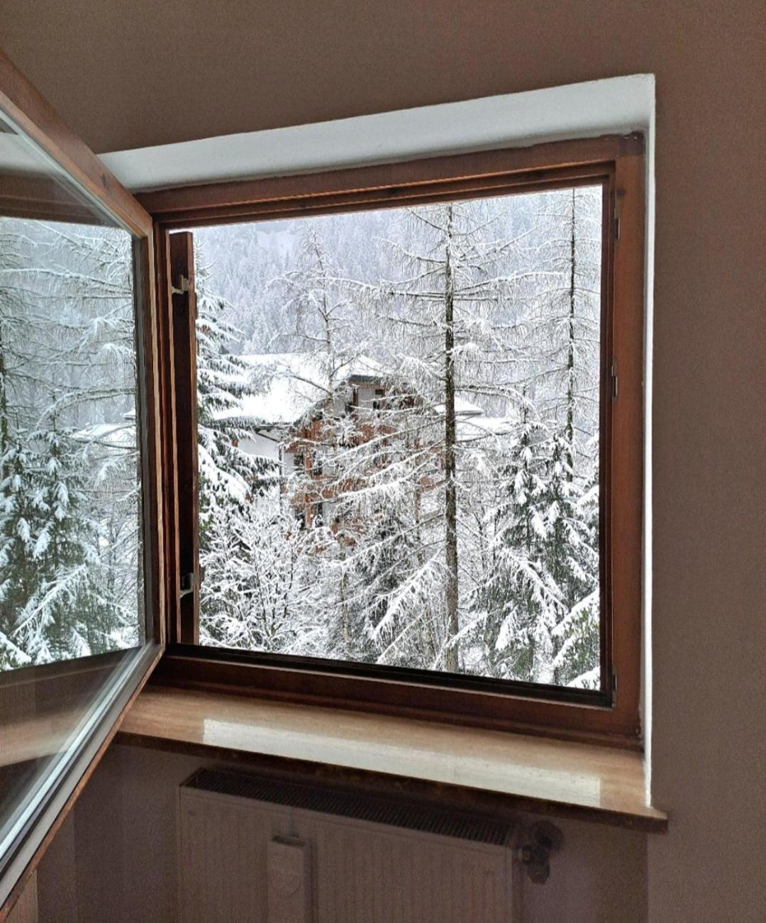 Cesa Pier Sellaronda Dolomiti Apartman Campitello di Fassa Szoba fotó